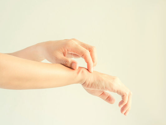 7 quick tips for managing the itch.